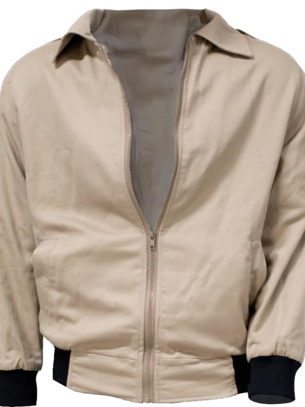 CHAQUETA BEIGE CON PUÑO COLOR NEGRO